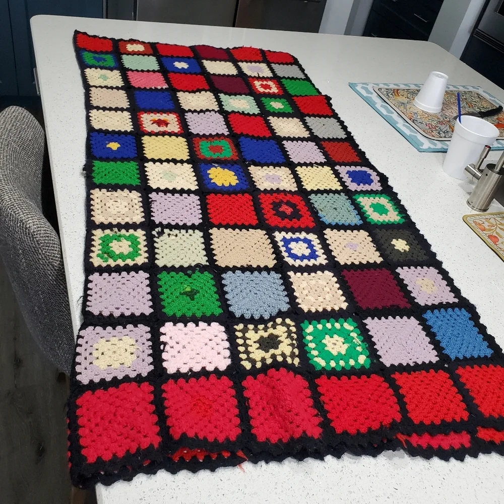 Vintage Crocheted Grannycore Afghan Throw 144 Granny 4